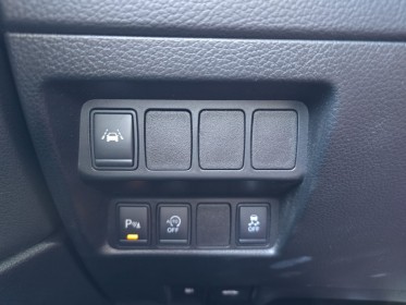Nissan qashqai 1.5 dci 110 tekna 2x4 toit pano sièges chauffants garantie 12 mois occasion simplicicar vichy simplicicar...