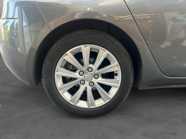 Peugeot 308 1.2 puretech 110ch ss bvm5 style, garantie 12 mois, caméra de recul, radar av/ar occasion simplicicar villejuif ...