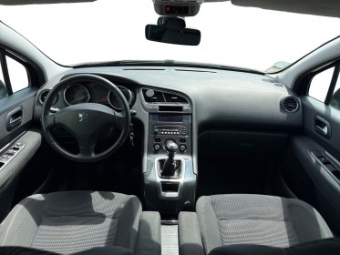 Peugeot 5008 business 1.6 hdi 112ch fap bvm6 business pack 7pl occasion simplicicar st-maximin simplicicar simplicibike france