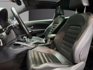 Volkswagen scirocco 2.0 tsi 220 sportline dsg6 occasion simplicicar pau simplicicar simplicibike france