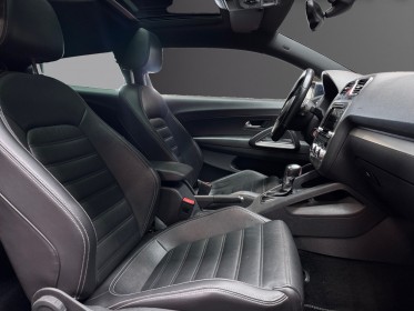 Volkswagen scirocco 2.0 tsi 220 sportline dsg6 occasion simplicicar pau simplicicar simplicibike france