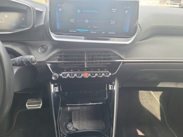 Peugeot 2008 bluehdi 130 ss eat8 gt //garantie 12 mois// occasion simplicicar lille  simplicicar simplicibike france