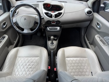 Renault twingo ii 1.2 16v initiale garantie 12 mois occasion simplicicar toulon est simplicicar simplicibike france