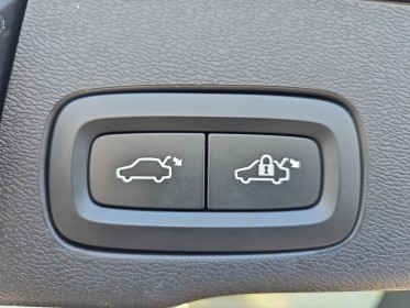 Volvo xc60 b4 diesel 197 ch geartronic 8 inscription luxe full options révisée garantie 12 mois entretien full volvo...