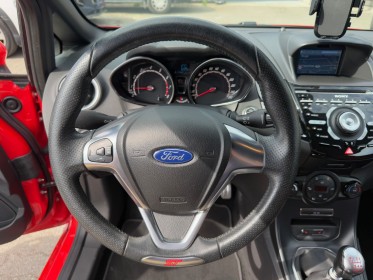 Ford fiesta 1.6  182 st performance garantie 12 mois  entretien complet  sièges recaro  sièges chauffants occasion...