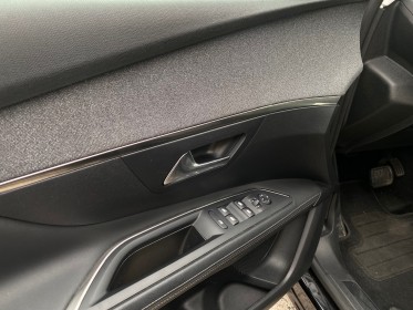 Peugeot 3008 business luehdi 130ch ss eat8 allure business occasion simplicicar livry gargan simplicicar simplicibike france
