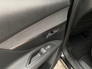 Peugeot 3008 business luehdi 130ch ss eat8 allure business occasion simplicicar livry gargan simplicicar simplicibike france