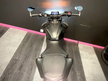 Honda cb125r occasion parc moto simplicicar lyon ouest simplicicar simplicibike france