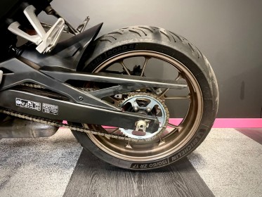 Honda cb125r occasion parc moto simplicicar lyon ouest simplicicar simplicibike france