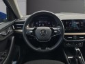 Skoda kamiq 1.0 tsi evo 110 ch dsg-7 style attelage amovible garantie 12 mois occasion simplicicar vichy simplicicar...
