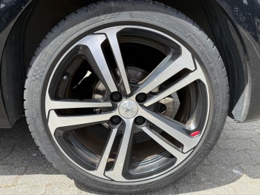 Peugeot 208 bluehdi 100ch bvm6 gt line garantie 12 mois  carnet entretien complet occasion simplicicar dunkerque simplicicar...