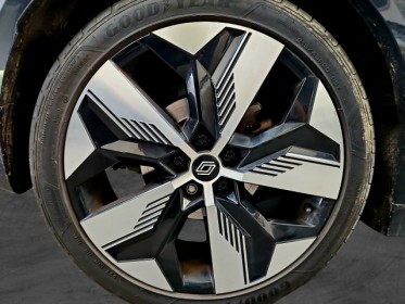 Renault megane ev60 220 ch iconic // 12 mois de garantie  contrat entretien en cours occasion simplicicar lyon ouest...