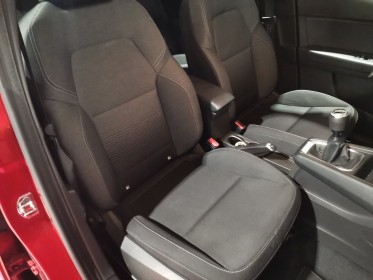 Renault captur tce 100ch finition zen / france / vidange 2025 faite / garantie 12 mois occasion simplicicar nancy simplicicar...