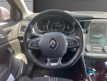 Renault megane iv berline tce 130 energy intens gt line / garantie 12 mois occasion simplicicar rouen simplicicar...