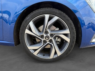 Renault megane iv berline tce 160 edc fap r.s. line garantie 12 mois occasion simplicicar rouen simplicicar simplicibike france