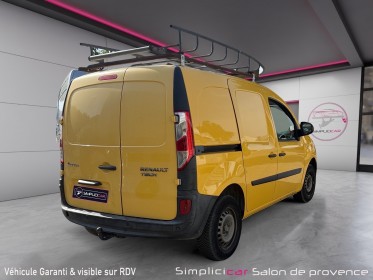 Renault kangoo express l1 tce 115 energy//galerie//attelage//entretien à jour// occasion simplicicar salon de provence...