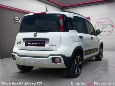 Fiat panda 1.0l 6v hybride bsg s/s cross - car play - bluetooth - climatisation - garantie 12 mois europe occasion...