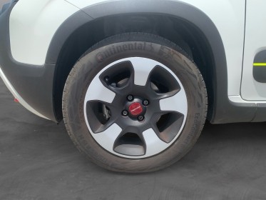 Fiat panda 1.0l 6v hybride bsg s/s cross - car play - bluetooth - climatisation - garantie 12 mois europe occasion...