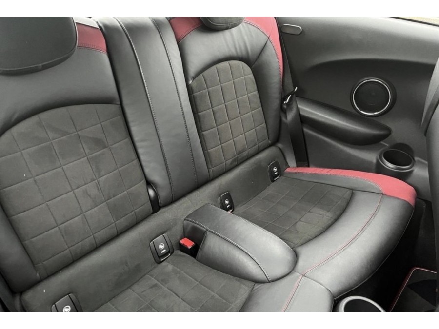 MINI d'occasion MINI JOHN COOPER WORKS de 2015 Vernon (27)﻿