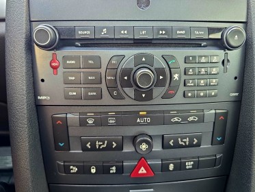 Peugeot 407 coupe 2.7 hdi v6 bi-turbo 204ch sport pack int cuir blanc / sièges av Élec  chauffants / vente vidange occasion...