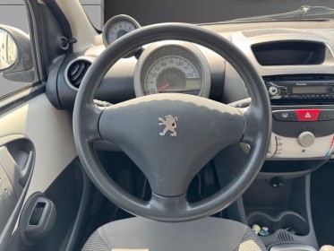 Peugeot 107 1.0e 12v 68ch blue lion 2-tronic trendy occasion montpellier (34) simplicicar simplicibike france