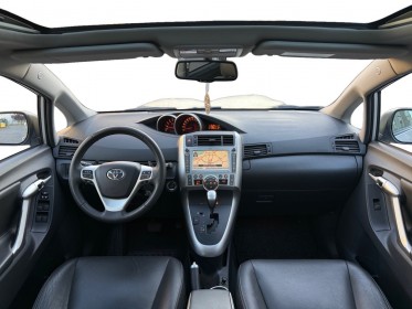 Toyota verso 7 place 2.2 d-4d executive occasion simplicicar st-maximin simplicicar simplicibike france