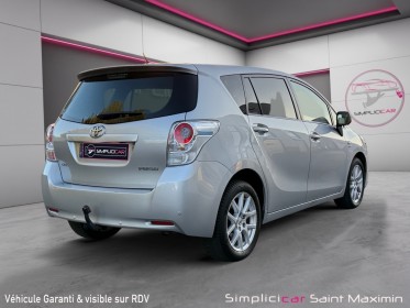 Toyota verso 7 place 2.2 d-4d executive occasion simplicicar st-maximin simplicicar simplicibike france