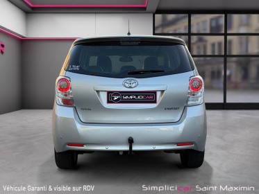 Toyota verso 7 place 2.2 d-4d executive occasion simplicicar st-maximin simplicicar simplicibike france