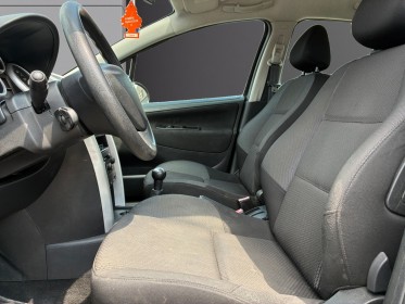 Peugeot 207 1.4e 75ch //garantie 12 mois// occasion simplicicar lille  simplicicar simplicibike france
