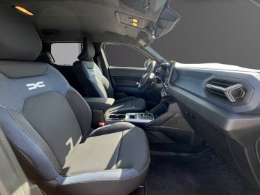 Dacia duster 1.6 hybrid 140ch 4x2 journey occasion simplicicar limoges  simplicicar simplicibike france