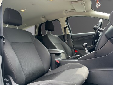 Ford focus sw 1.5 tdci 120 ch ss sync edition - carplay/gps/radar ar - garantie 12 mois occasion simplicicar soissons...