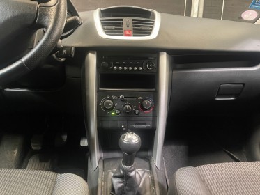 Peugeot 207 1.4 vti 95ch active garantie 12 mois occasion simplicicar saint-jean simplicicar simplicibike france