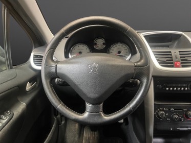 Peugeot 207 1.4 vti 95ch active garantie 12 mois occasion simplicicar saint-jean simplicicar simplicibike france