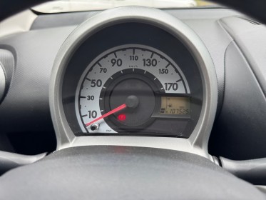 Toyota aygo mc dynamic 1.0 vvt-i climatisation / bluetooth / idÉal jeunes permis occasion simplicicar orgeval  simplicicar...