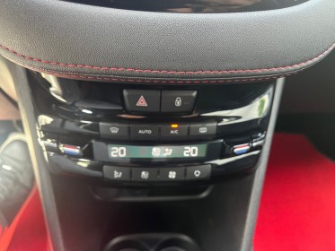 Peugeot 208 gti by peugeot sport/entretiens complet/garantie jusqu'a 48 mois occasion simplicicar salon de provence...