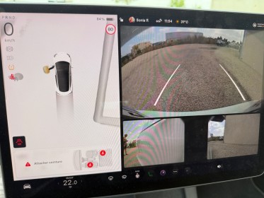Tesla model 3 autonomie standard plus rwd 60 kwh occasion simplicicar lunel simplicicar simplicibike france