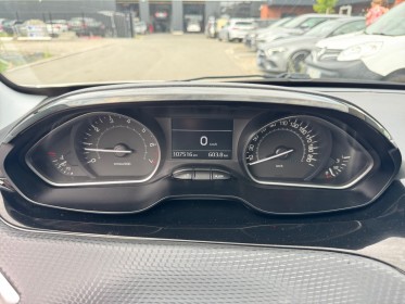 Peugeot 208 1.2 puretech 110ch ss bvm5 allure occasion simplicicar lille  simplicicar simplicibike france