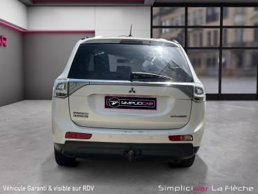 Mitsubishi outlander 2.2 di-d 150 4wd intense occasion simplicicar la fleche simplicicar simplicibike france