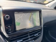 PEUGEOT d'occasion 208 1.6 E-HDI 92 FELINE de 2014 Vienne (38)﻿