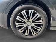 PEUGEOT d'occasion 208 1.6 E-HDI 92 FELINE de 2014 Vienne (38)﻿