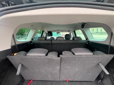 Renault megane iv estate business dci 110 energy business edc 7 places occasion paris 15ème (75) simplicicar simplicibike...