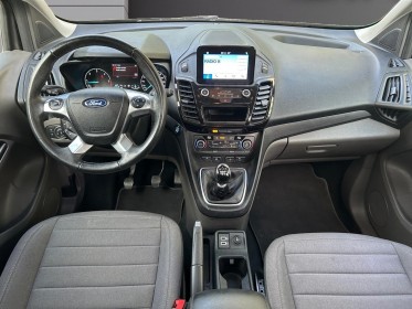 Ford grand tournéo connect ecoblue 120 titanium toit pano carplay attelage amov garantie 12 mois et 4 jantes toles avec......