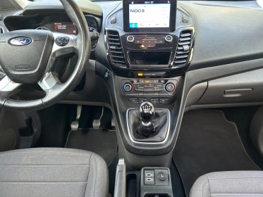 Ford grand tournéo connect ecoblue 120 titanium toit pano carplay attelage amov garantie 12 mois et 4 jantes toles avec......