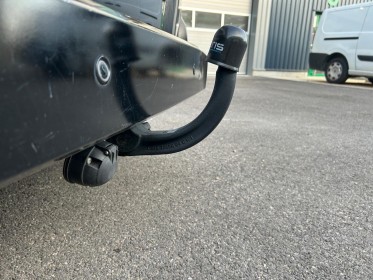 Ford grand tournéo connect ecoblue 120 titanium toit pano carplay attelage amov garantie 12 mois et 4 jantes toles avec......