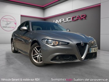 Alfa romeo giulia alfa romÉo giulia 2.2 150 ch at8 business / radars avants  arrières / gps occasion simplicicar salon de...