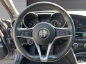 Alfa romeo giulia alfa romÉo giulia 2.2 150 ch at8 business / radars avants  arrières / gps occasion simplicicar salon de...