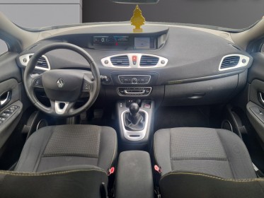Renault grand scenic iii dci 110 fap eco2 5 pl garantie 12 mois occasion parc voitures beauvais simplicicar simplicibike france