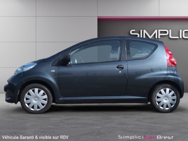 Peugeot 107 1.0e 12v 68ch blue lion urban - garantie 12 mois occasion simplicicar brest simplicicar simplicibike france