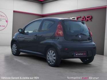 Peugeot 107 1.0e 12v 68ch blue lion urban - garantie 12 mois occasion simplicicar brest simplicicar simplicibike france