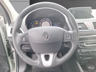 Renault megane iii coupe dci 130 eco2 bose euro 5 garantie 1 an - ct, courroie de distribution, vidange ok divers frais......